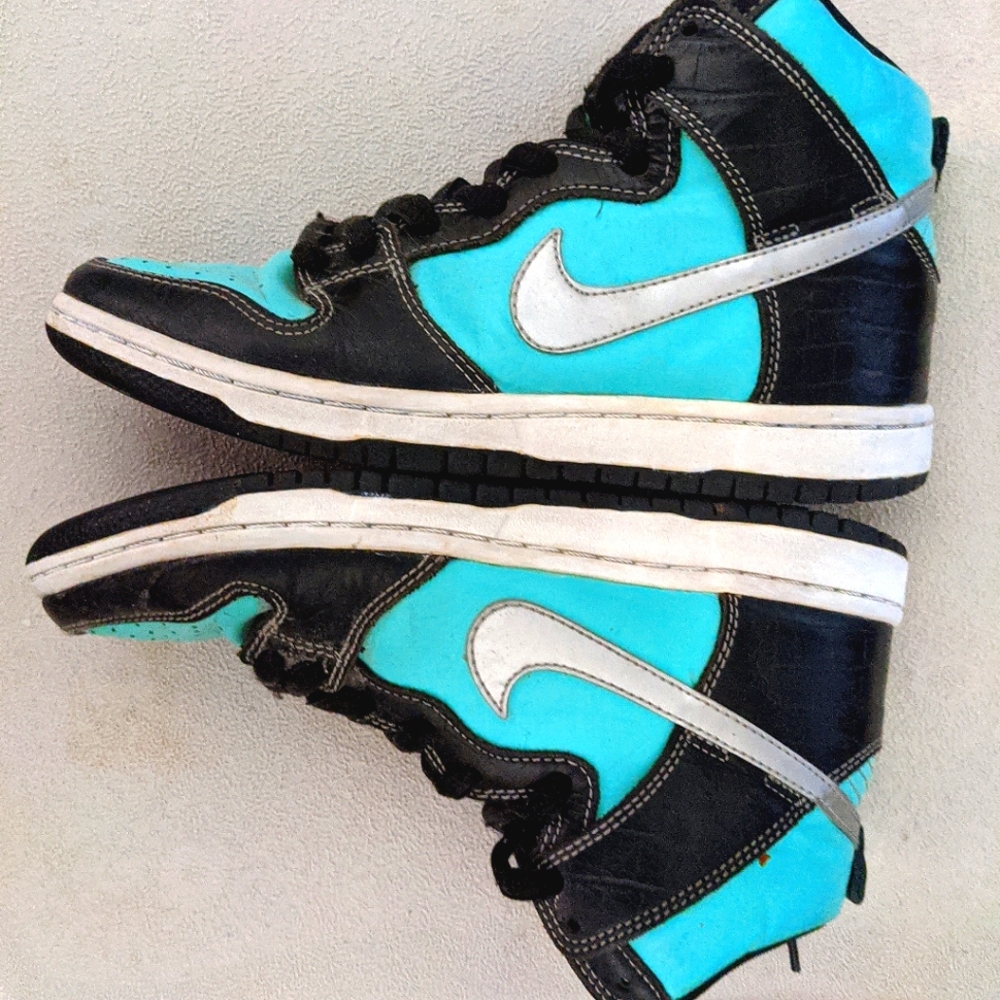 Nike SB Dunk "Tiffany"